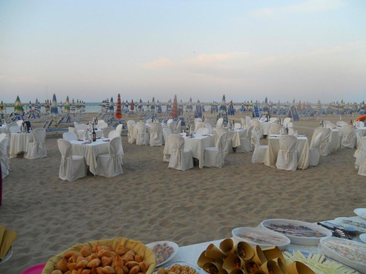 Hotel Lido Rimini Dış mekan fotoğraf